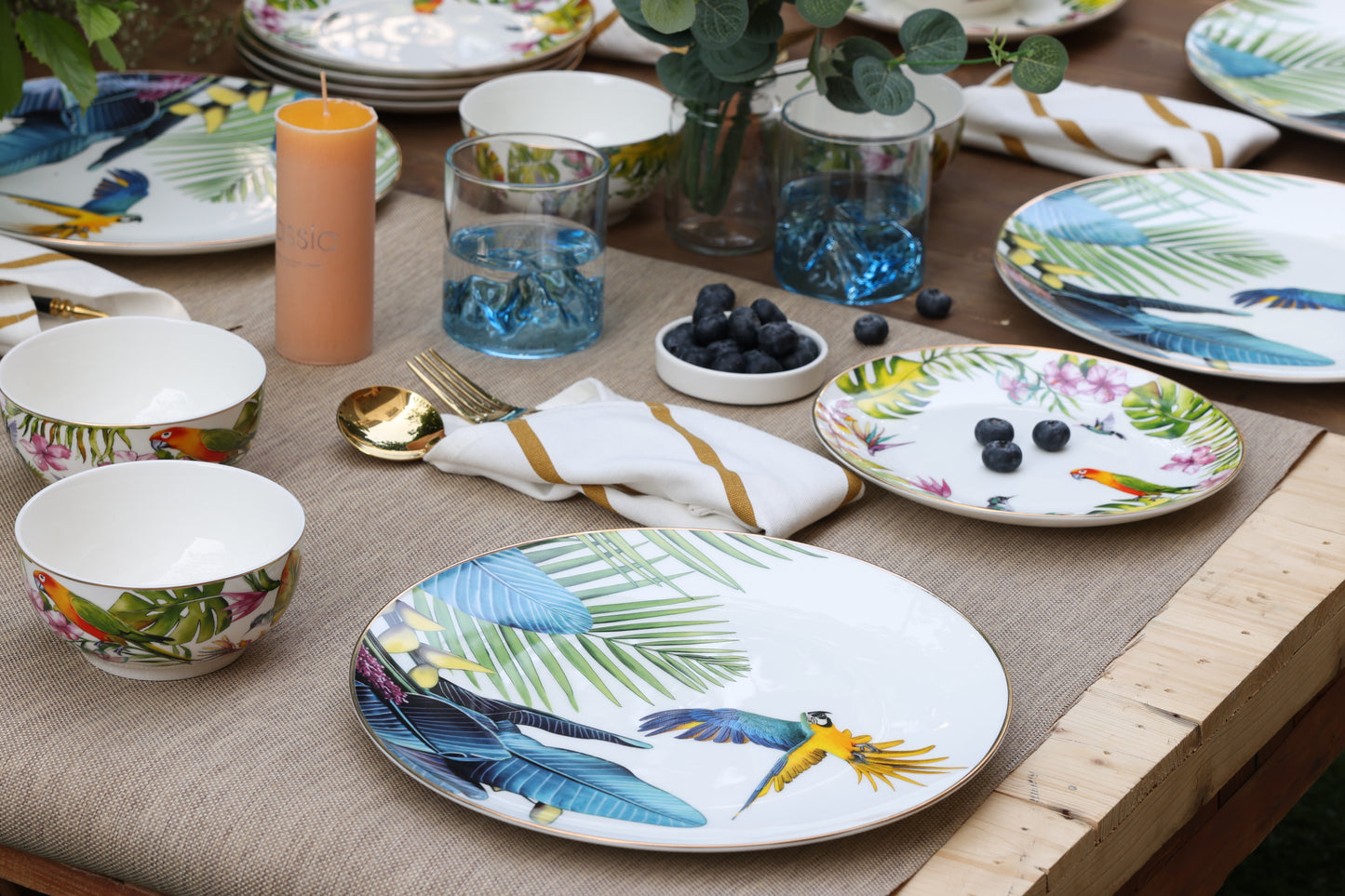 Bird Paradise Dinner Set (Set of 18)