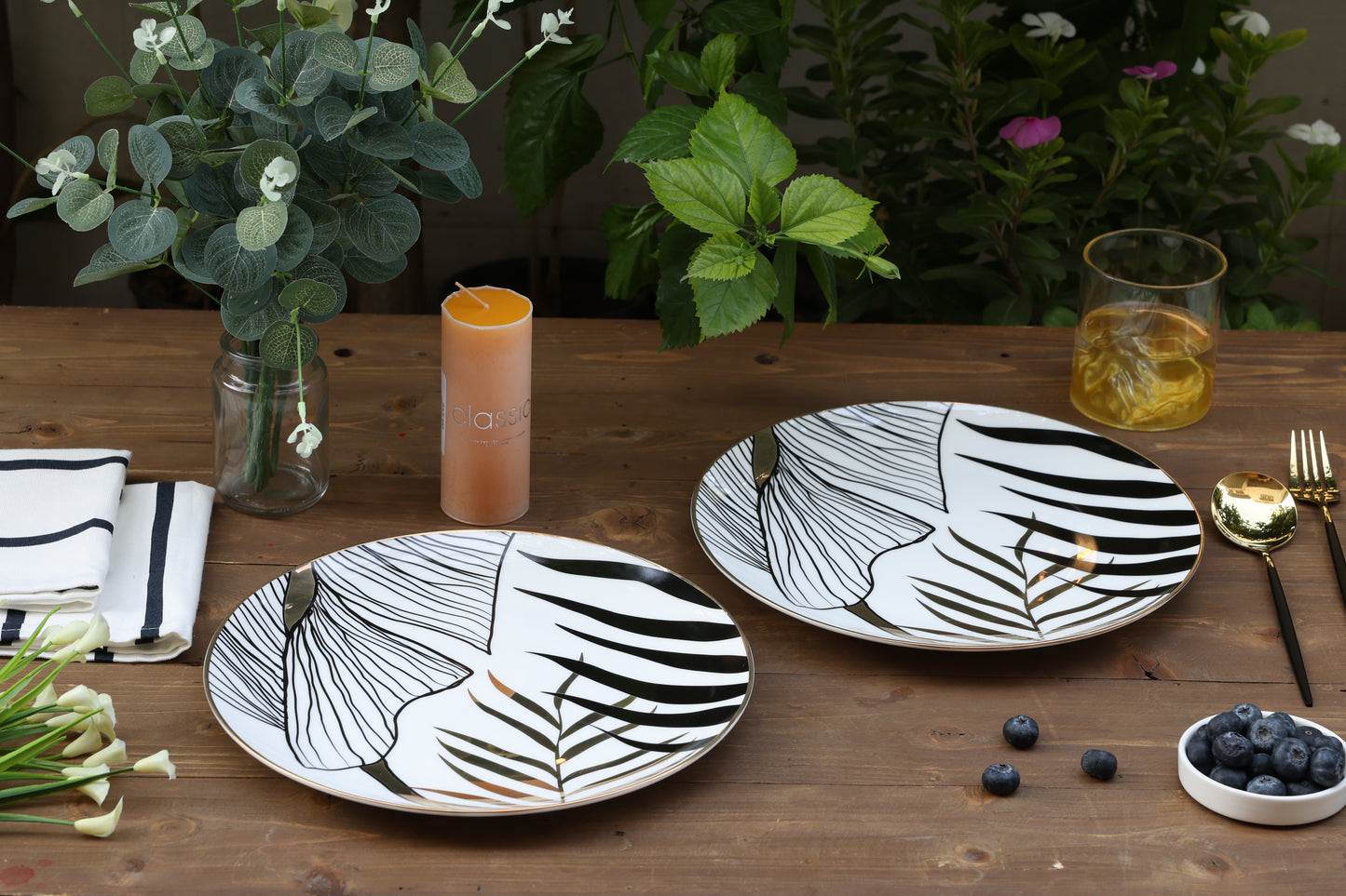 Golden leaf dinner plates