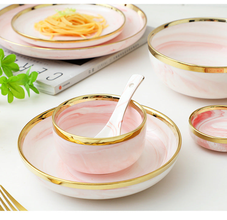 Pink marble dinnerset