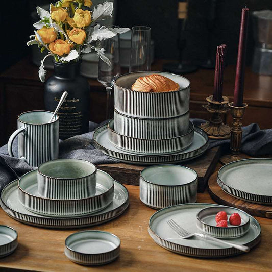 Retro dinnerware